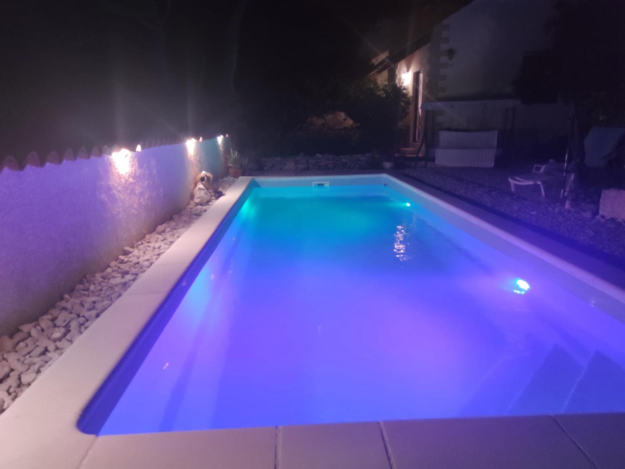 Vacation House Milka Милна Екстер'єр фото